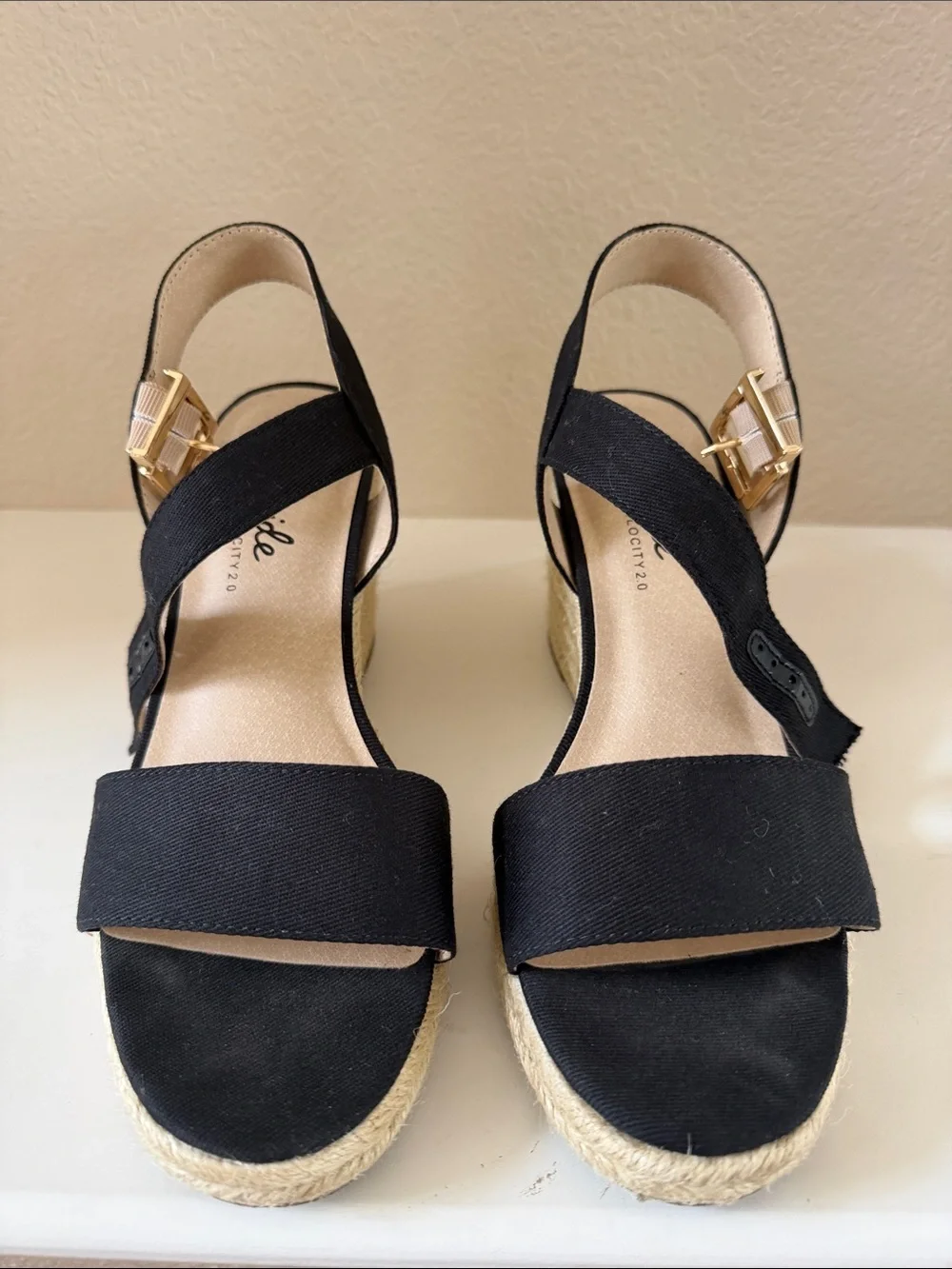 Life Stride sleek black